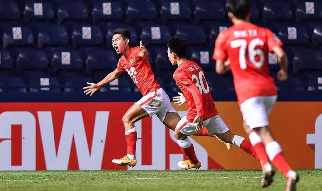 关于Ming迎来十赛季高光表现,中国队球迷沸腾!的信息 关于Ming迎来十赛季高光表现,中国队球迷沸腾!的信息