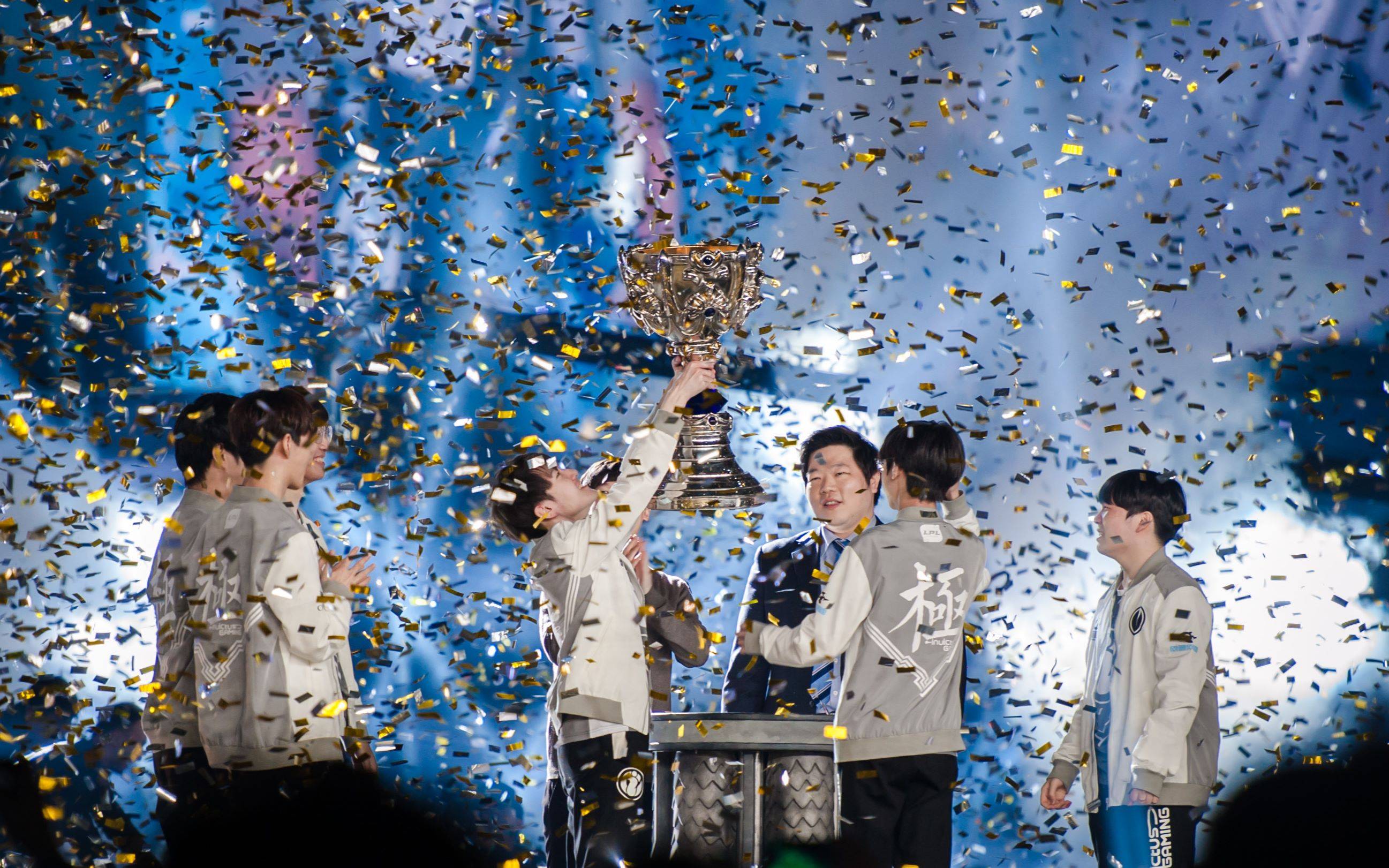 关于TheShy连续十场比赛得分超过逆转,皇家马德里挑战极限!的信息 关于TheShy连续十场比赛得分超过逆转,皇家马德里挑战极限!的信息