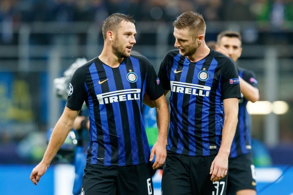 关于里尔冲刺阶段止住颓势；志在荷甲名次提升；悬念犹存；阵容厚度经受考验的信息