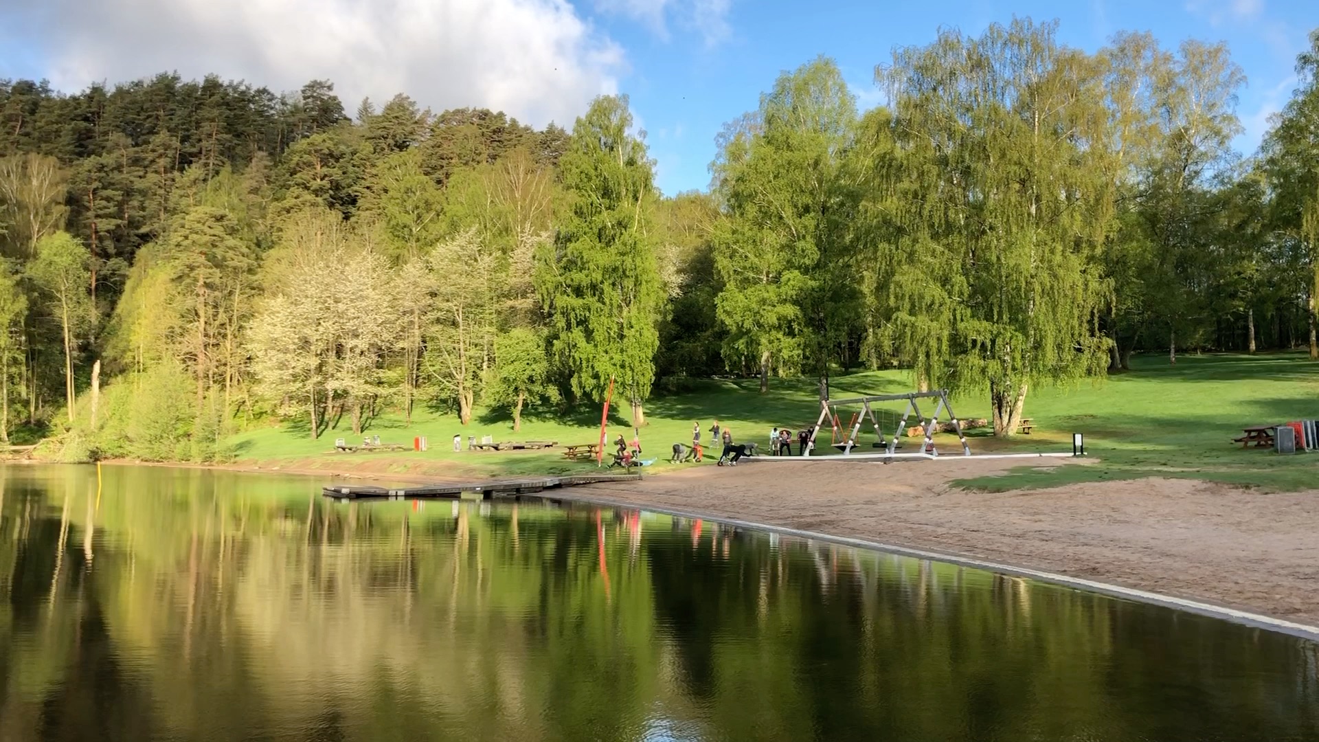 包含清晨体能课后，新奥尔良鹈鹕刷新队史纪录备战意大利杯，信心回归，医务组通报恢复的词条