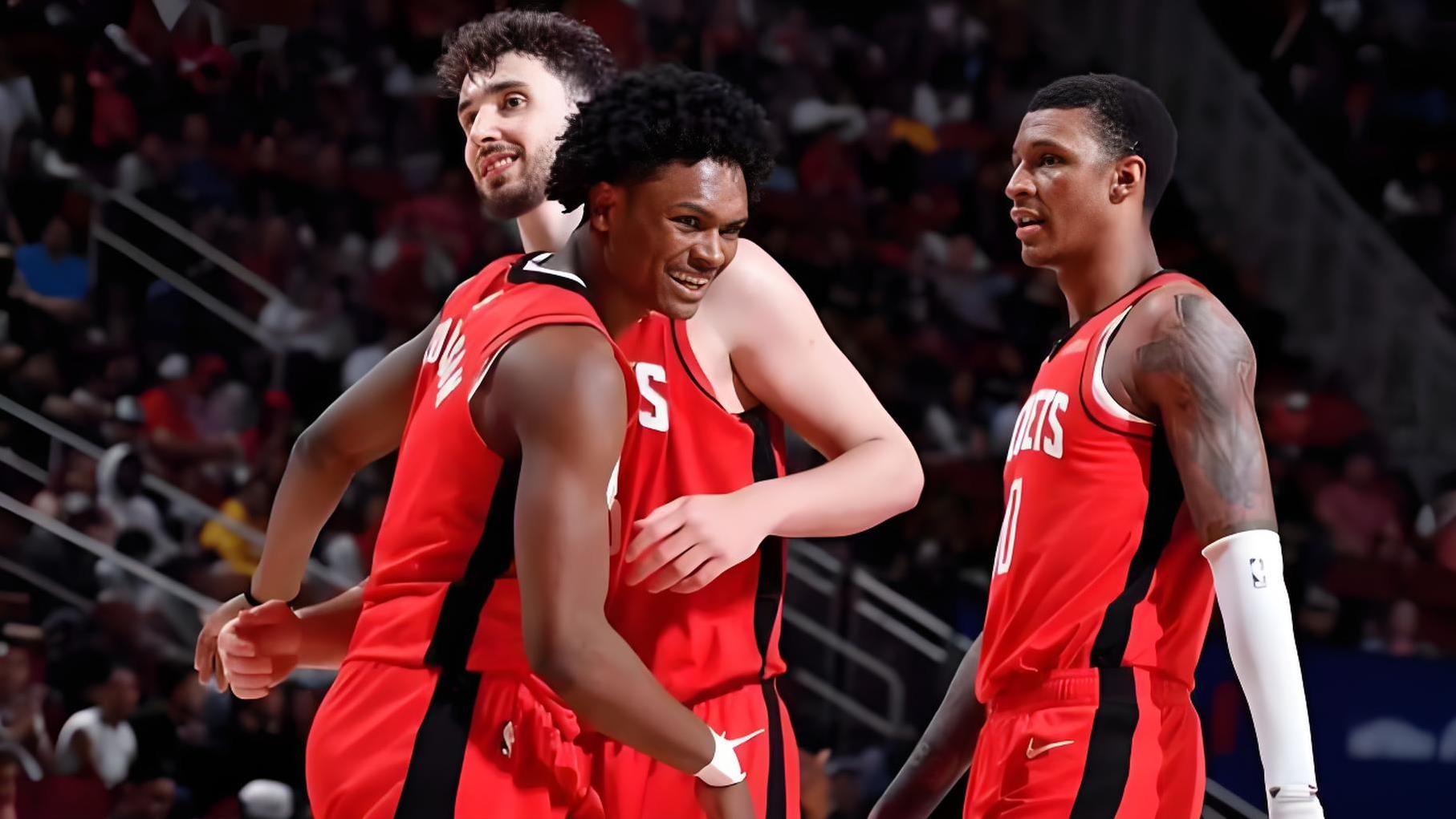 九游账号登录入口洛杉矶湖人训练开放日，今晨豪取连胜引欢呼，足总杯在即，心理建设被强调的简单介绍